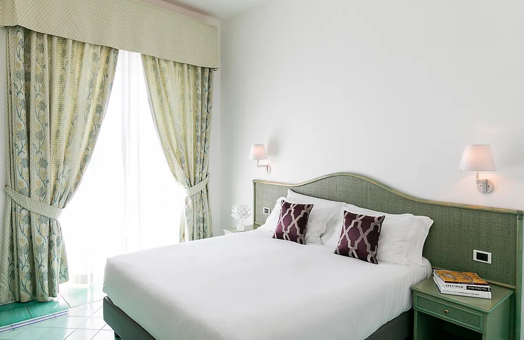 Hotel Miramalfi-1