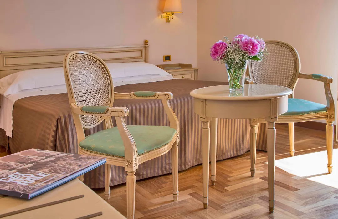 Grand Hotel Villa Politi-1