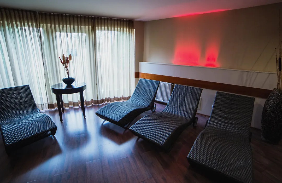 Lotus Therme Hotel & Spa-1