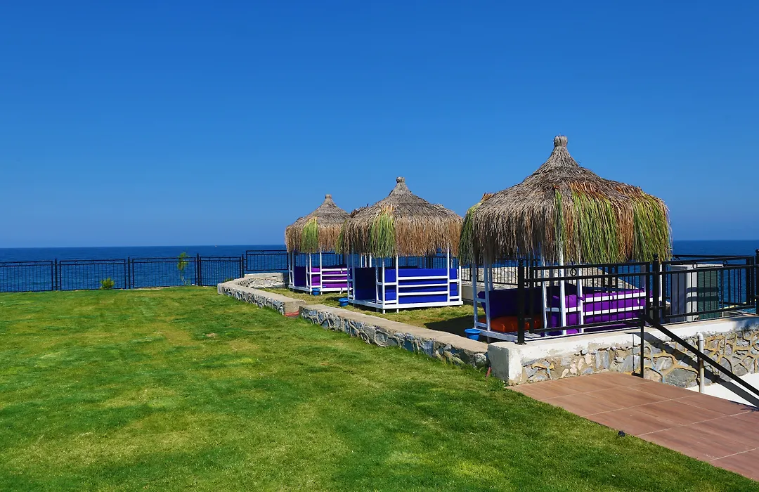 Le Bleu Hotel & Resort Kusadasi-1