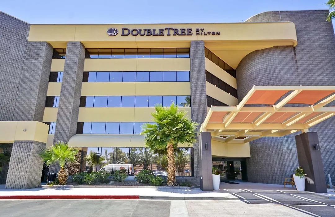 Doubletree By Hilton Phoenix North-1