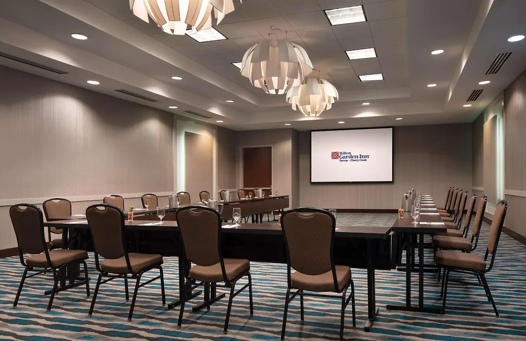Hilton Garden Inn Denver/Cherry Creek-1