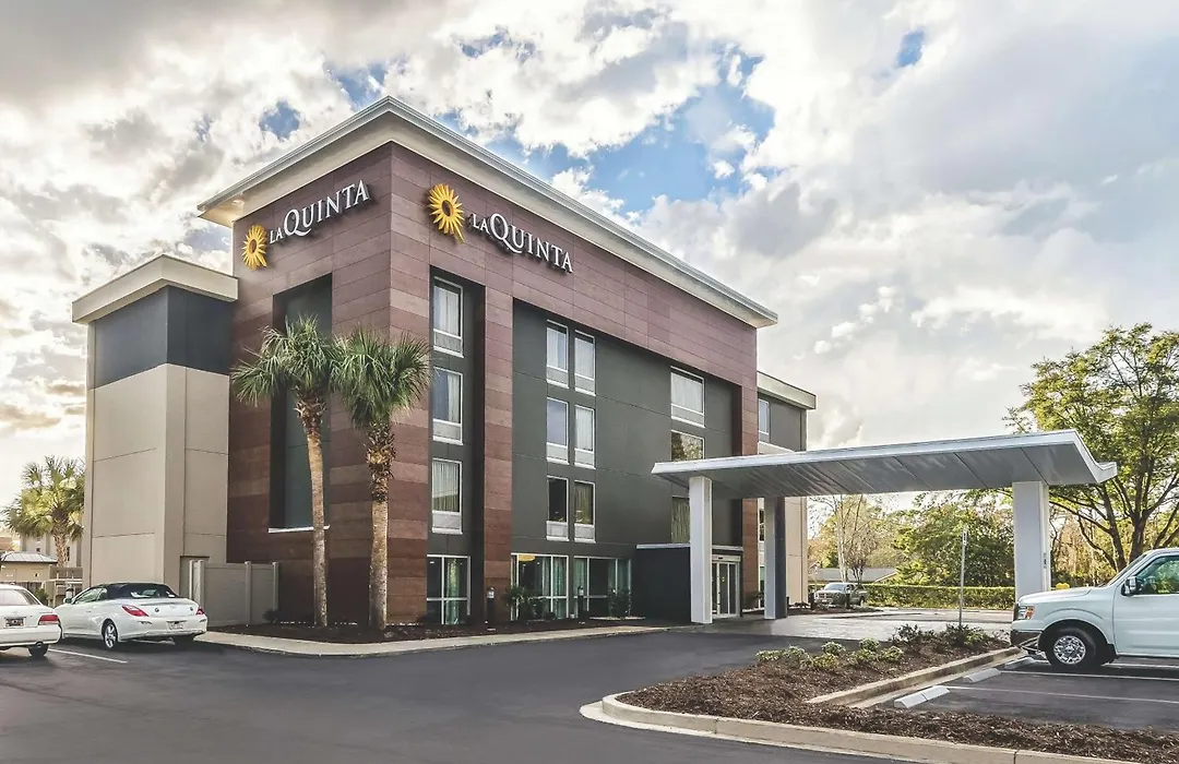 La Quinta Inn & Suites By Wyndham Myrtle Beach - N Kings Hwy-1