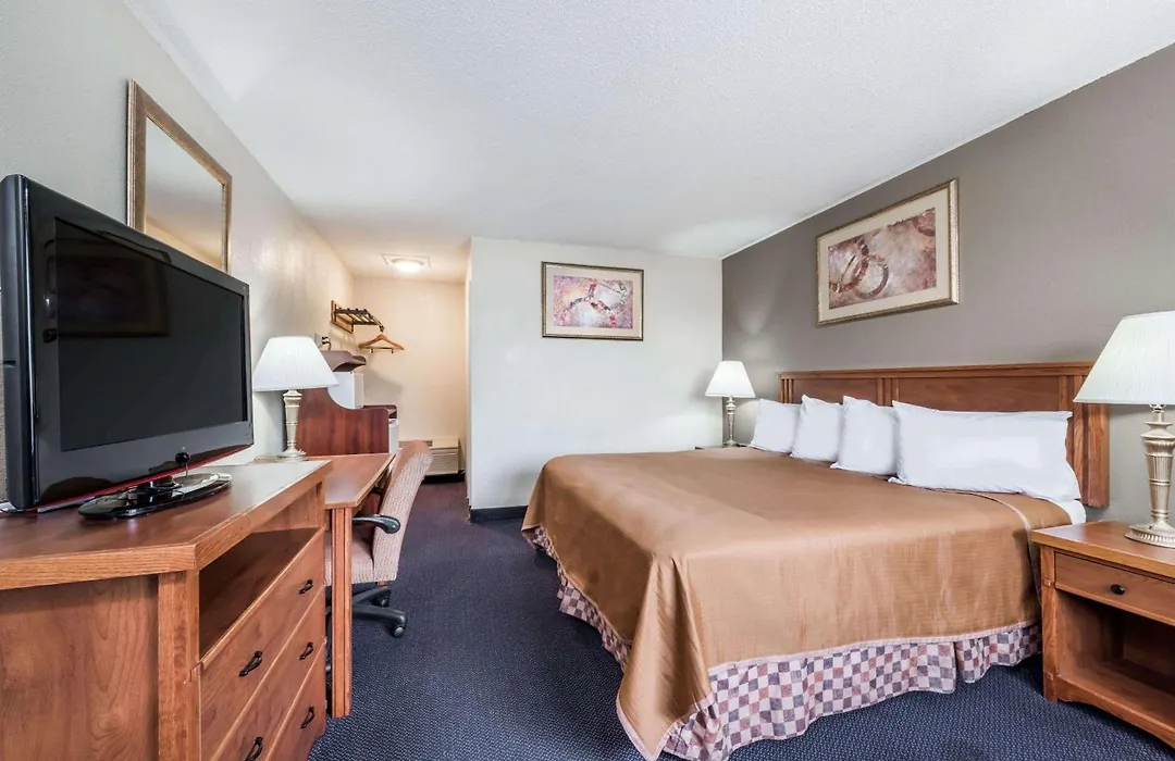 Red Carpet Inn Lancaster-1