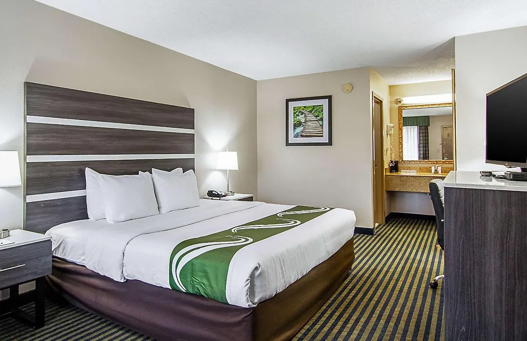 Quality Inn Savannah I-95-1