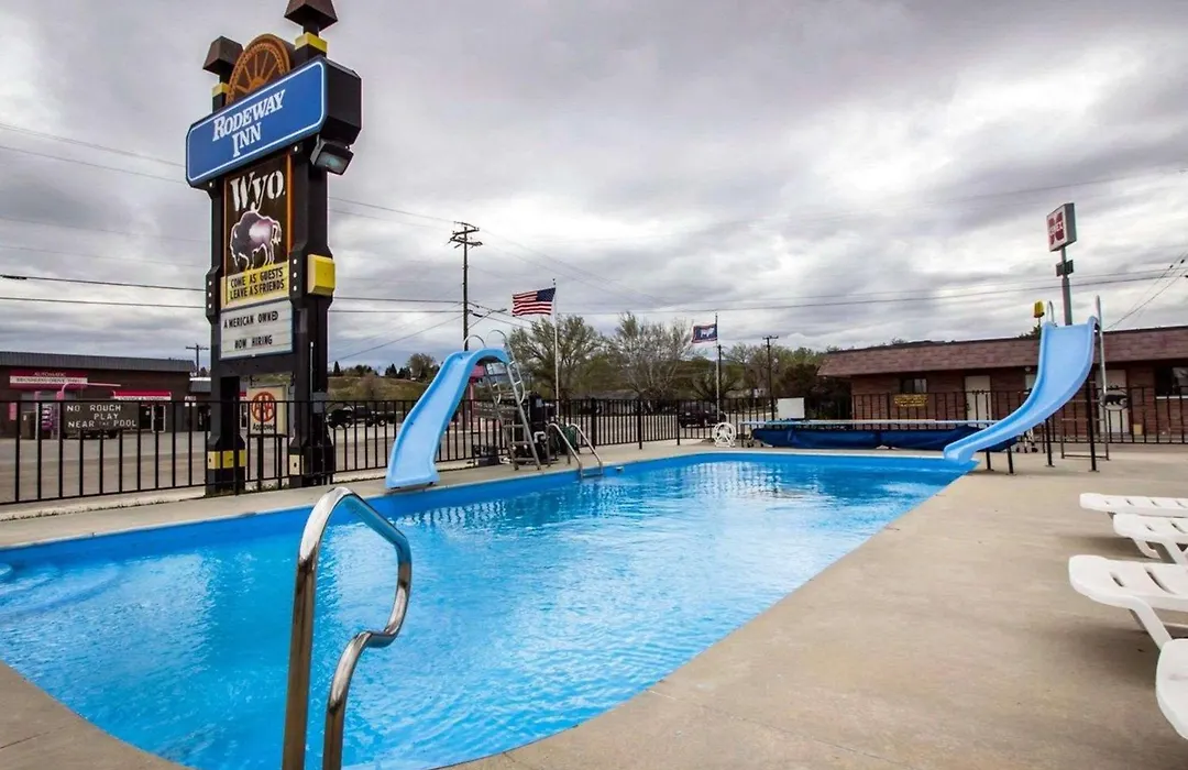 Rodeway Inn Buffalo-1