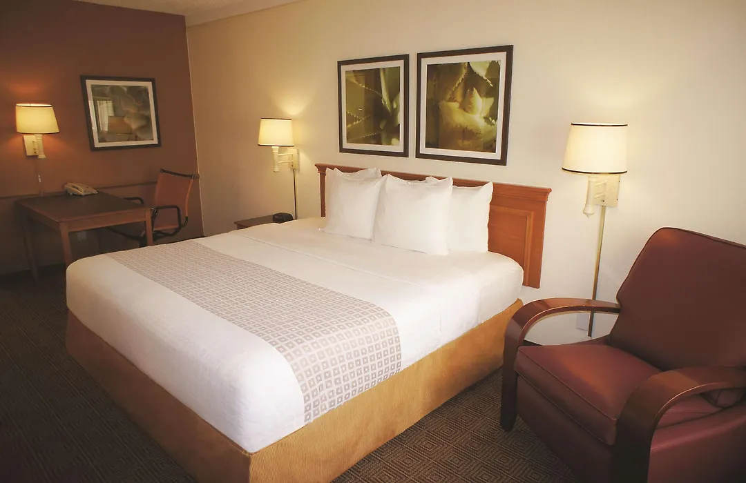 La Quinta Inn By Wyndham Austin Capitol / Downtown-1