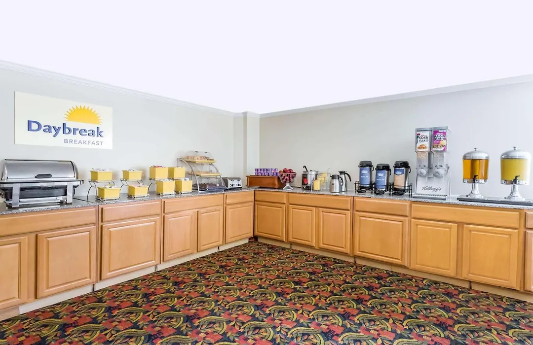 Days Inn By Wyndham Williamsburg Historic Area-1