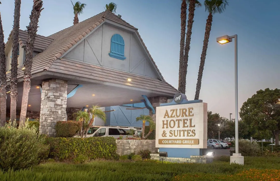 Azure Hotel&Suites Ontario Trademark Collection By Wyndham-1
