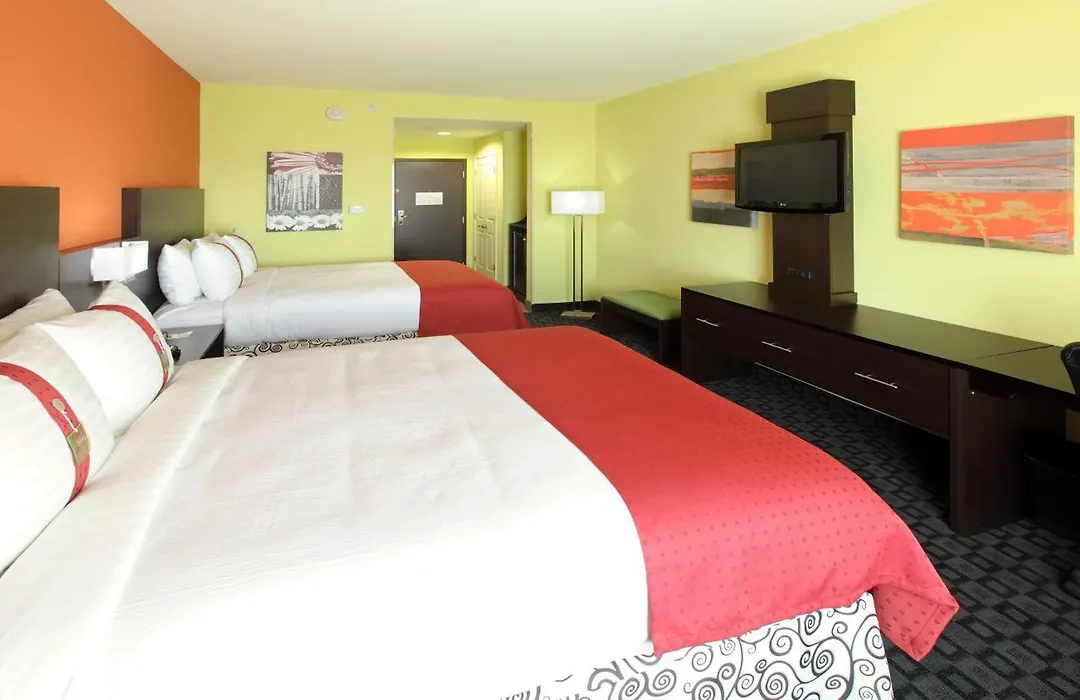 Holiday Inn Garland By Ihg-1