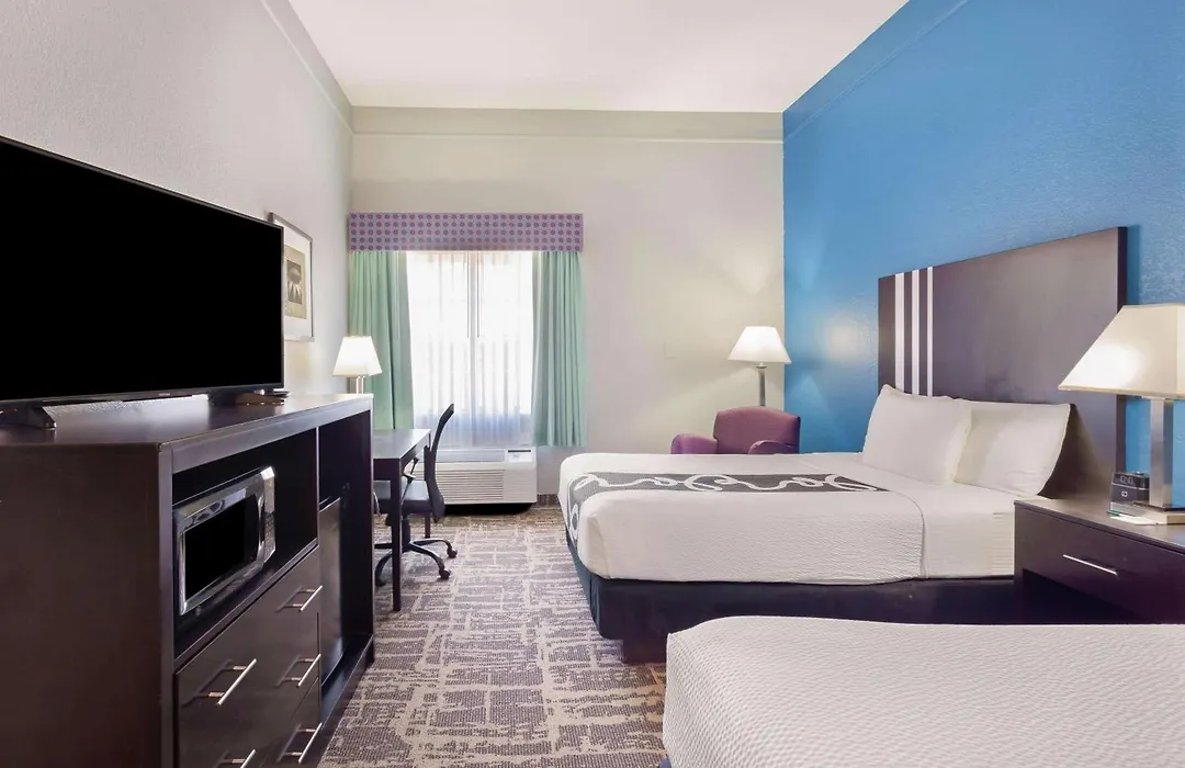 La Quinta By Wyndham Kerrville-1