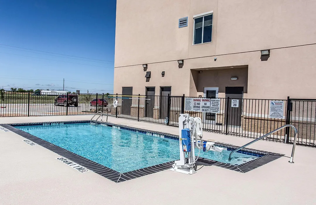 Comfort Inn & Suites Snyder-1