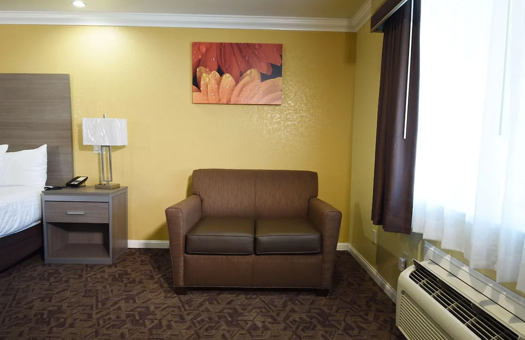 Best Western Hanford Inn-1