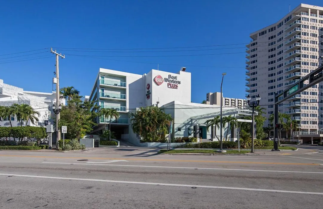 Best Western Plus Oceanside Inn-1