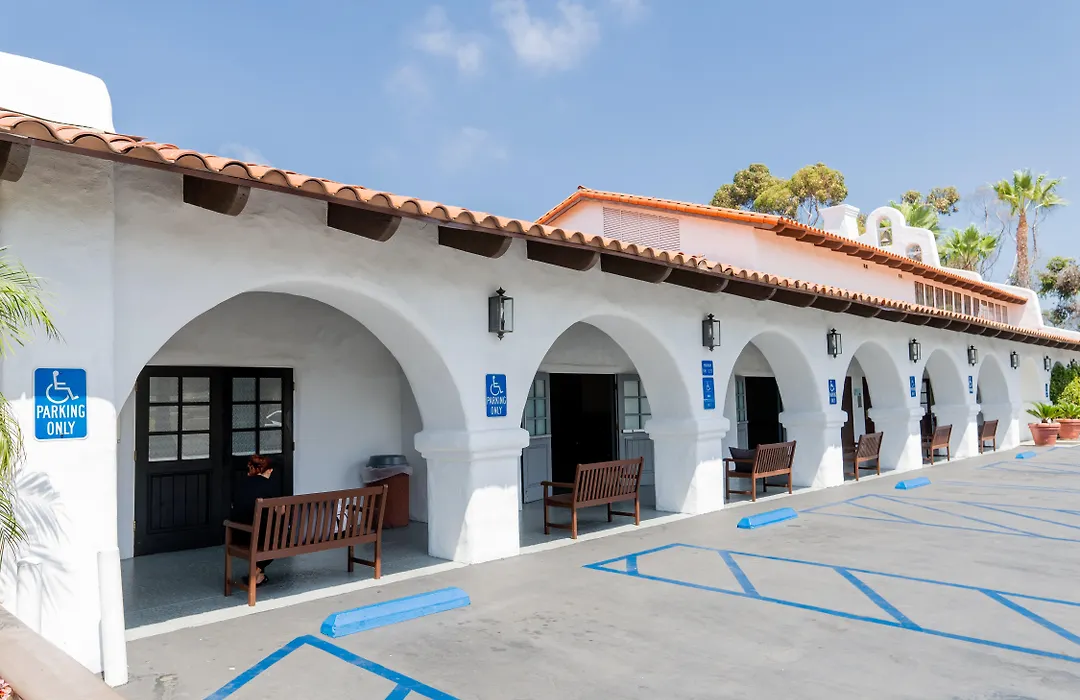Hampton Inn & Suites San Clemente - Fully Renovated-1