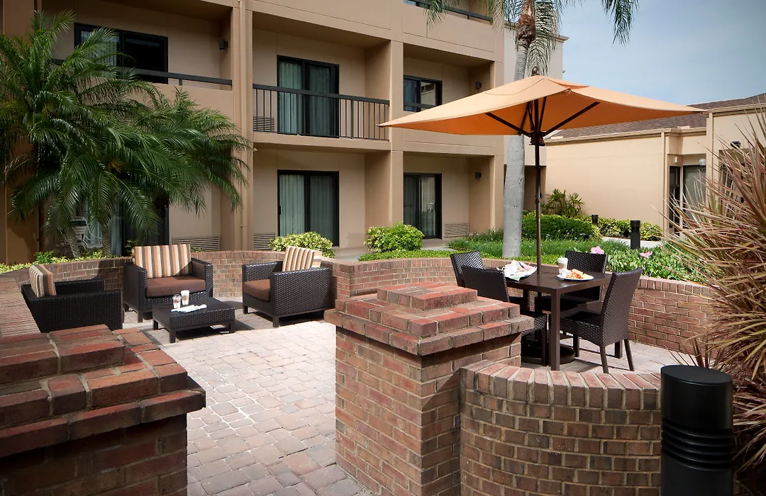 Courtyard By Marriott Fort Myers Cape Coral-1