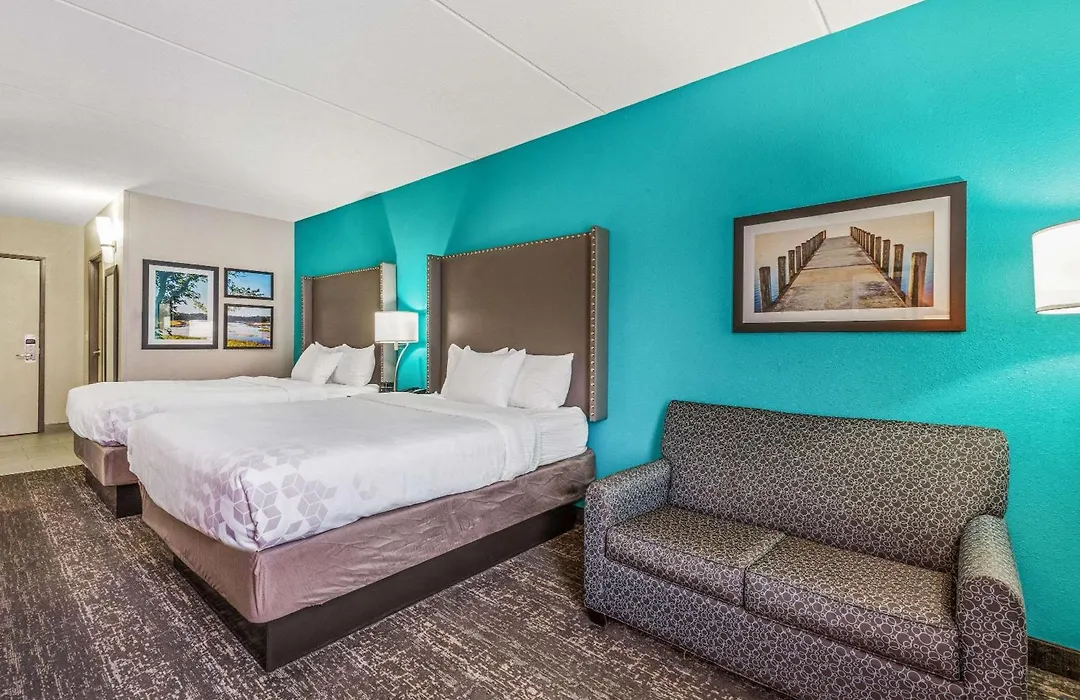 La Quinta By Wyndham Jamestown-1