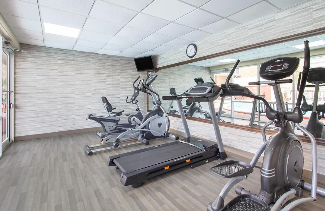 Ramada By Wyndham Tampa Westshore Airport South-1