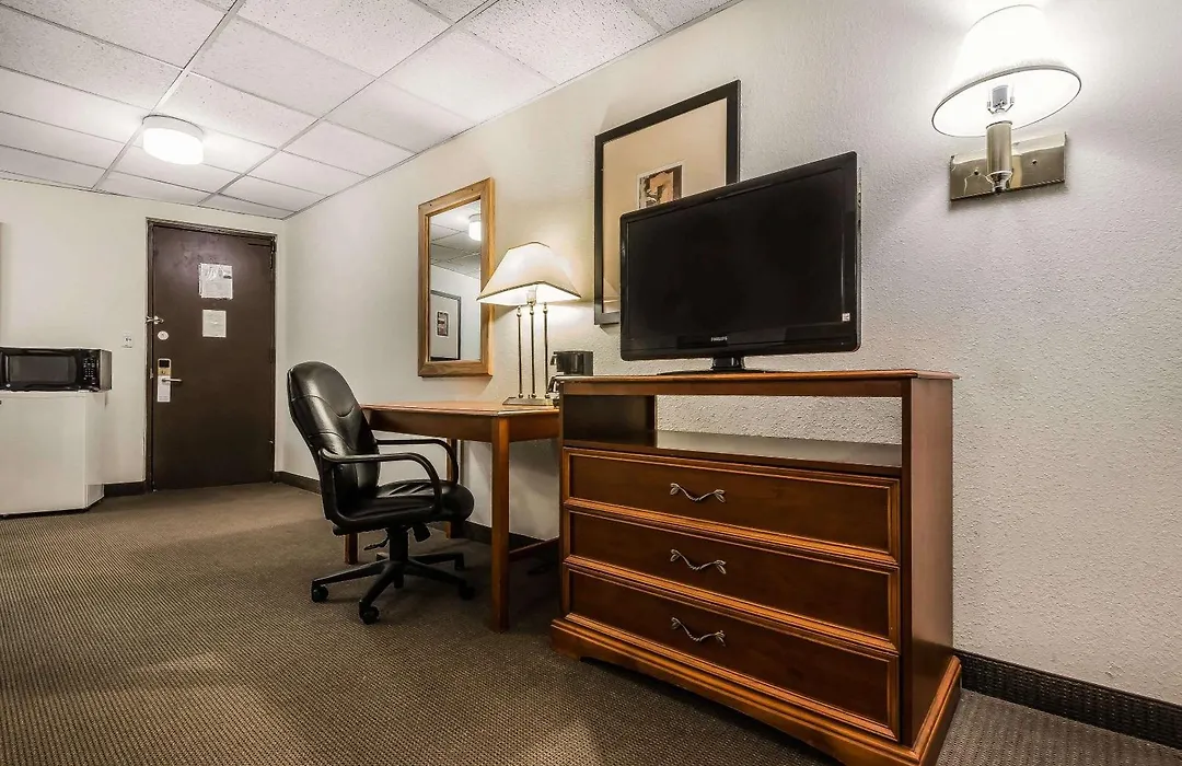 Quality Inn & Suites Binghamton Vestal-1