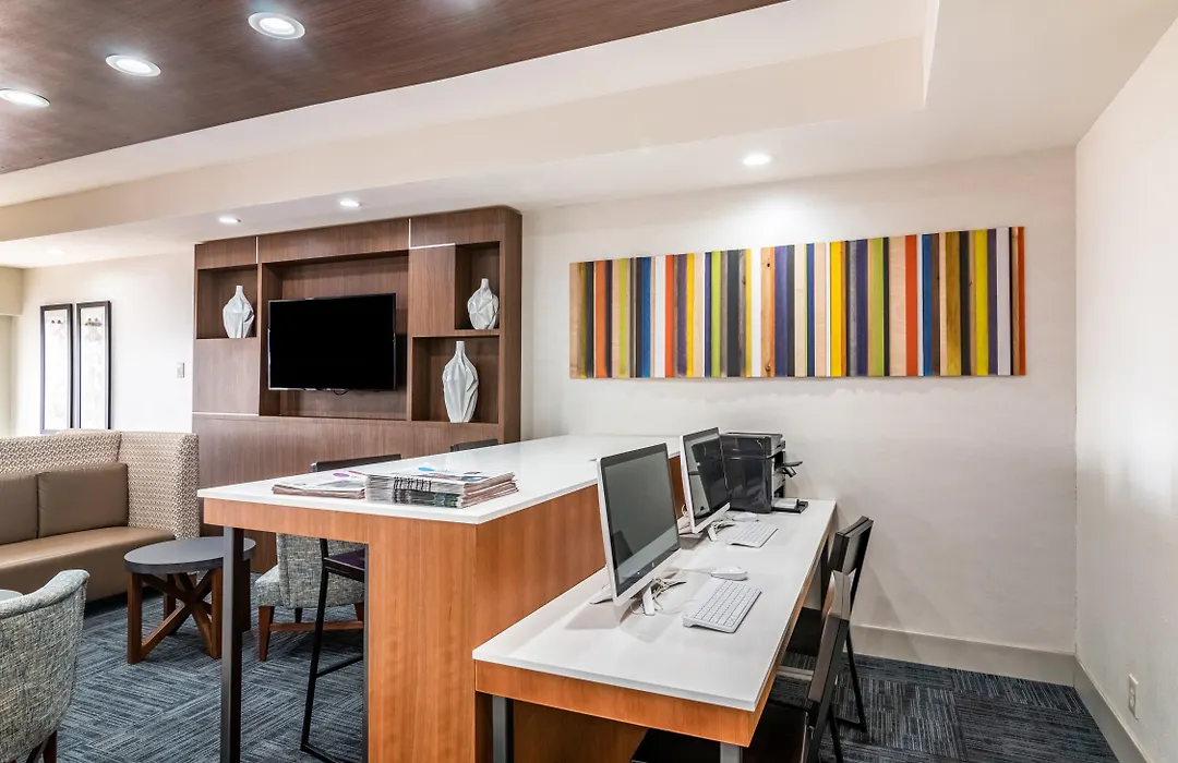 Holiday Inn Express & Suites Camarillo By Ihg-1