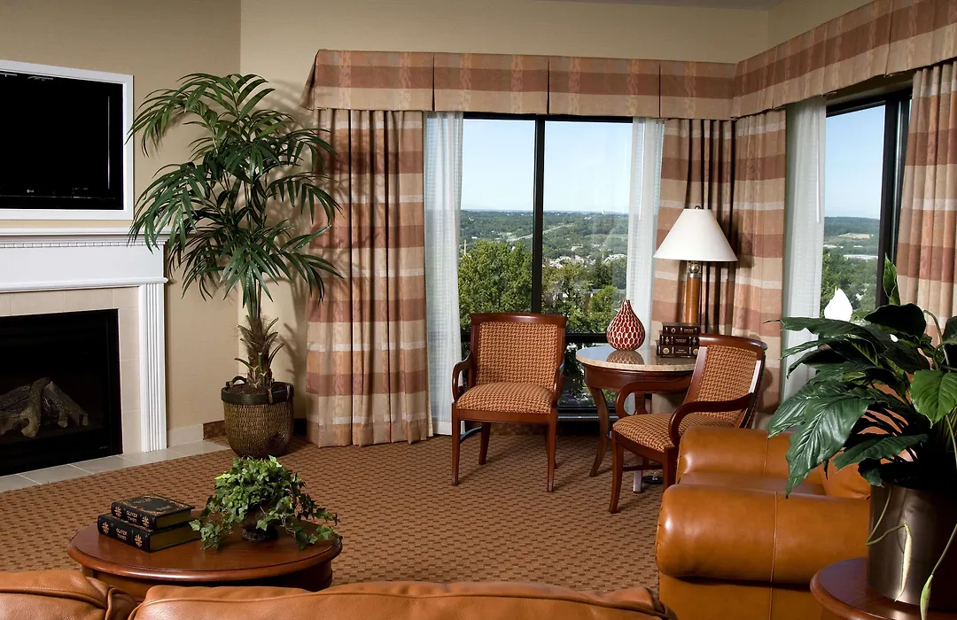 Hilton Garden Inn Troy-1