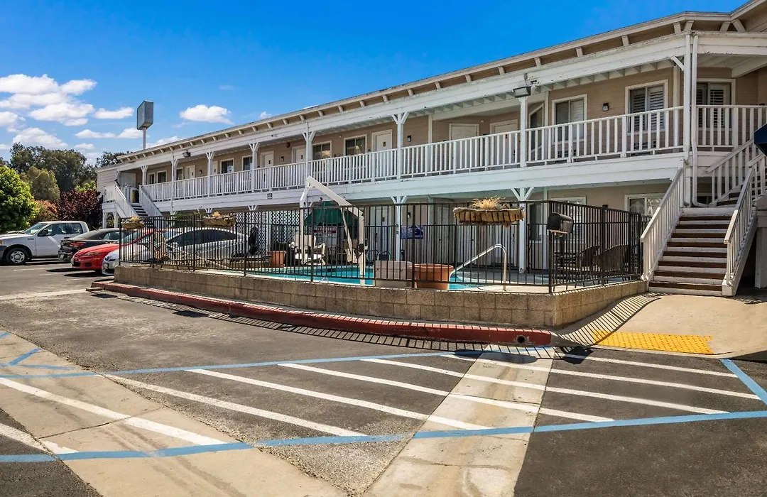 Rodeway Inn Old Town Temecula-1