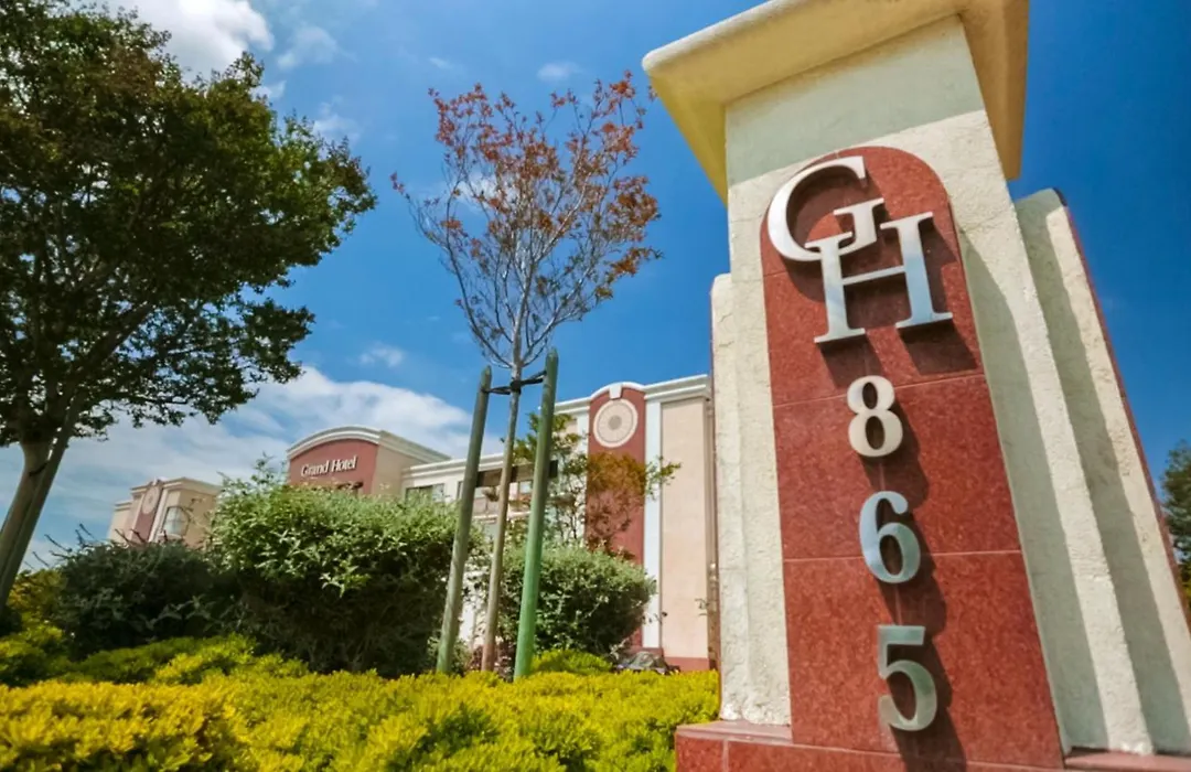 Grand Hotel-1