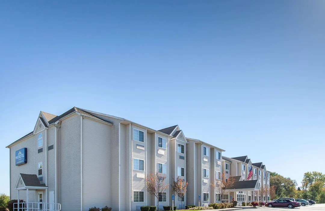 Microtel Inn & Suites By Wyndham Johnstown-1