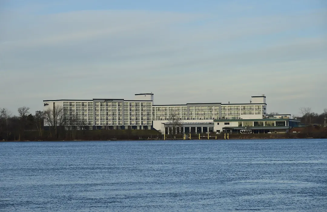 Radisson Hotel Niagara Falls-Grand Island-1