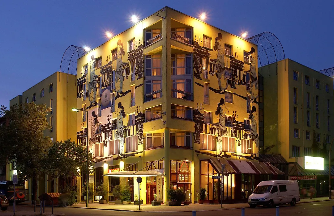 Plaza Inn Berlin Charlottenburg-1