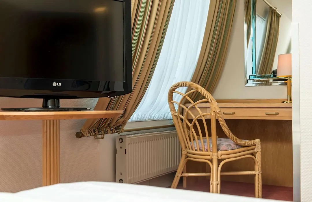 Tryp By Wyndham Koeln City Centre-1