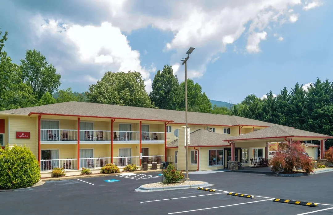 Ramada By Wyndham Maggie Valley-1