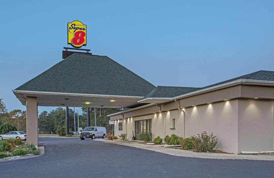 Super 8 By Wyndham Dunn-1