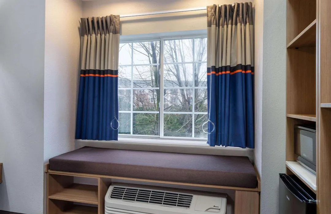 Microtel Inn & Suites By Wyndham Matthews/Charlotte-1