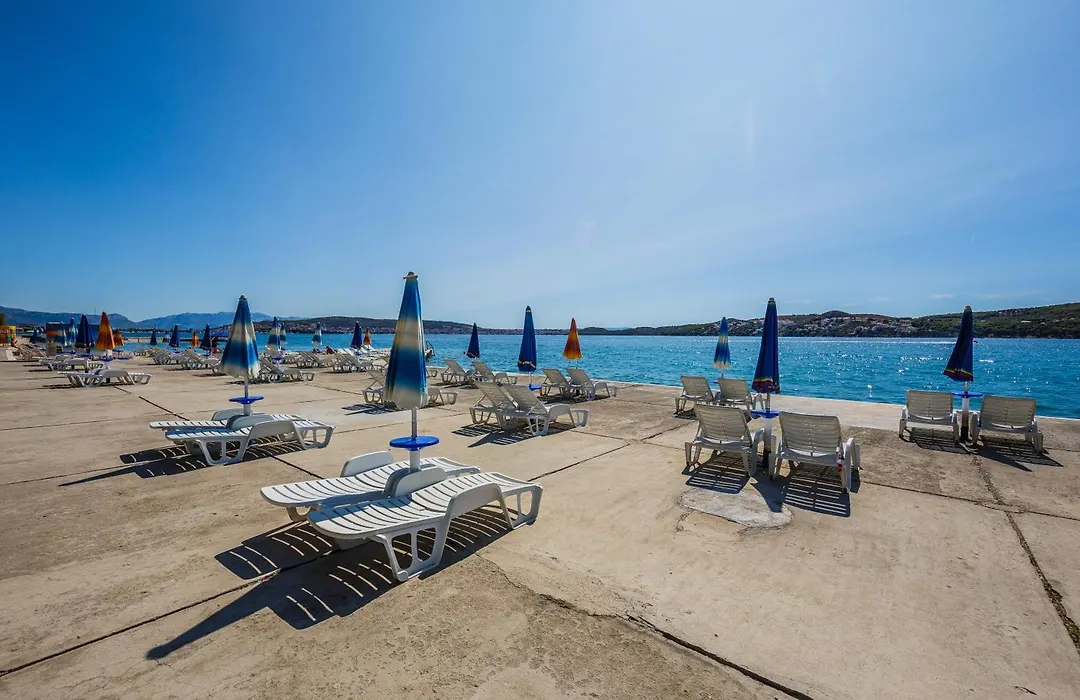Hotel Medena-1