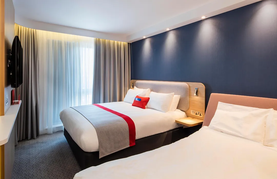Holiday Inn Express Belfast City By Ihg-1