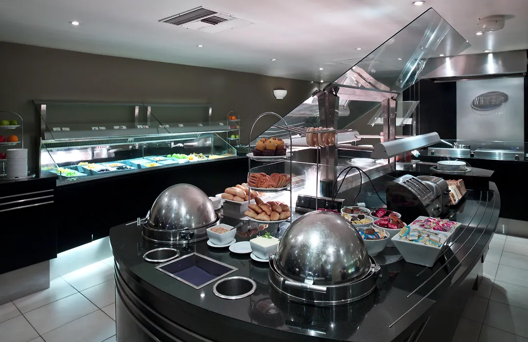 James Cook Hotel Grand Chancellor-1