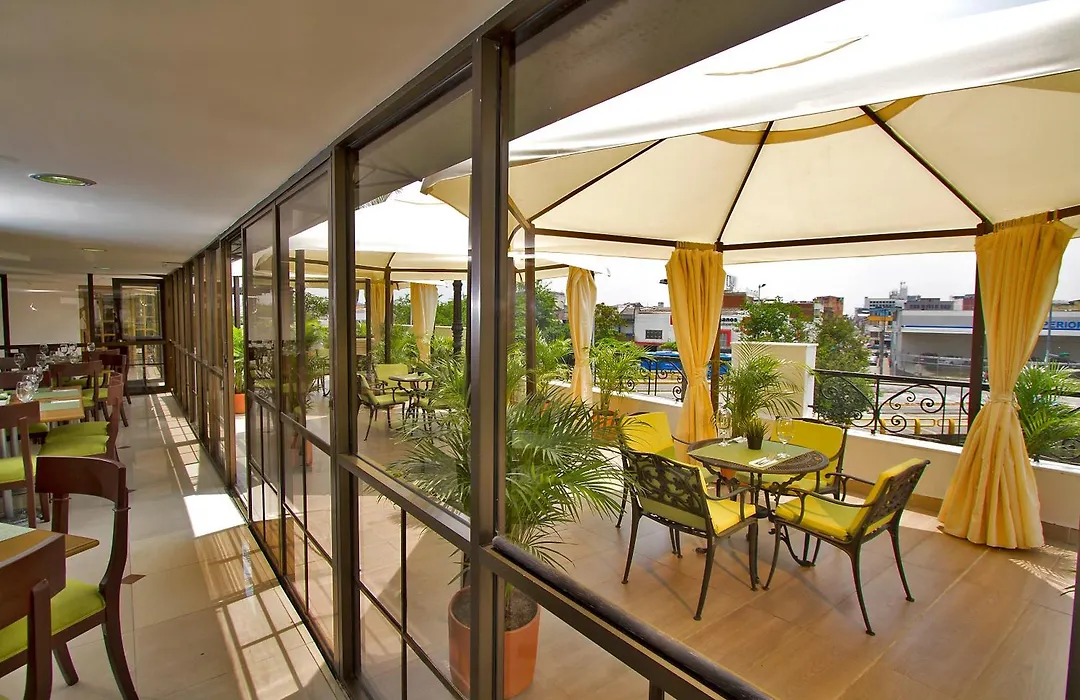 Hotel Cosmos Cali-1
