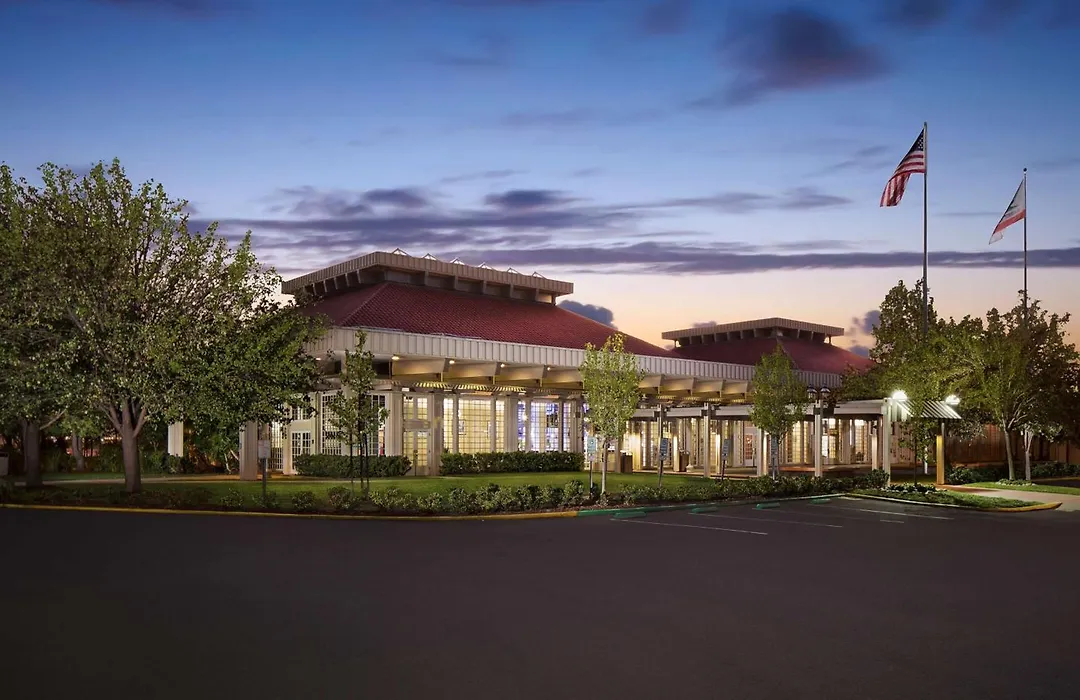 Hilton Oakland Airport-1