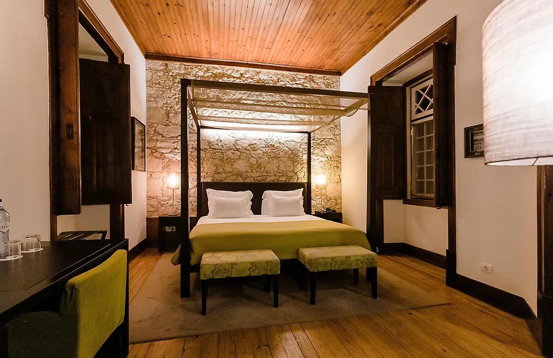 Hotel Lusitano-1
