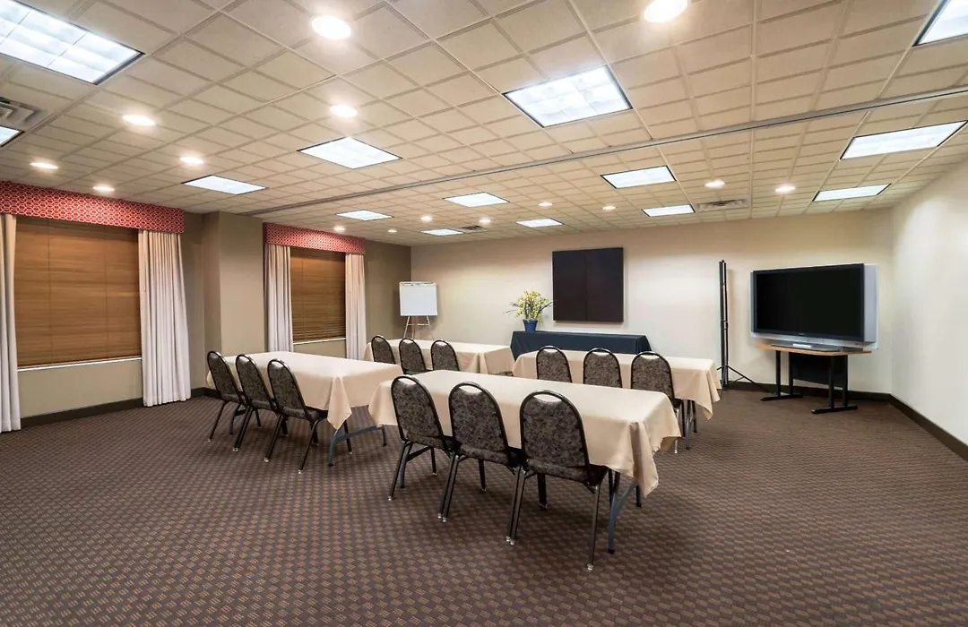 Wingate By Wyndham-1