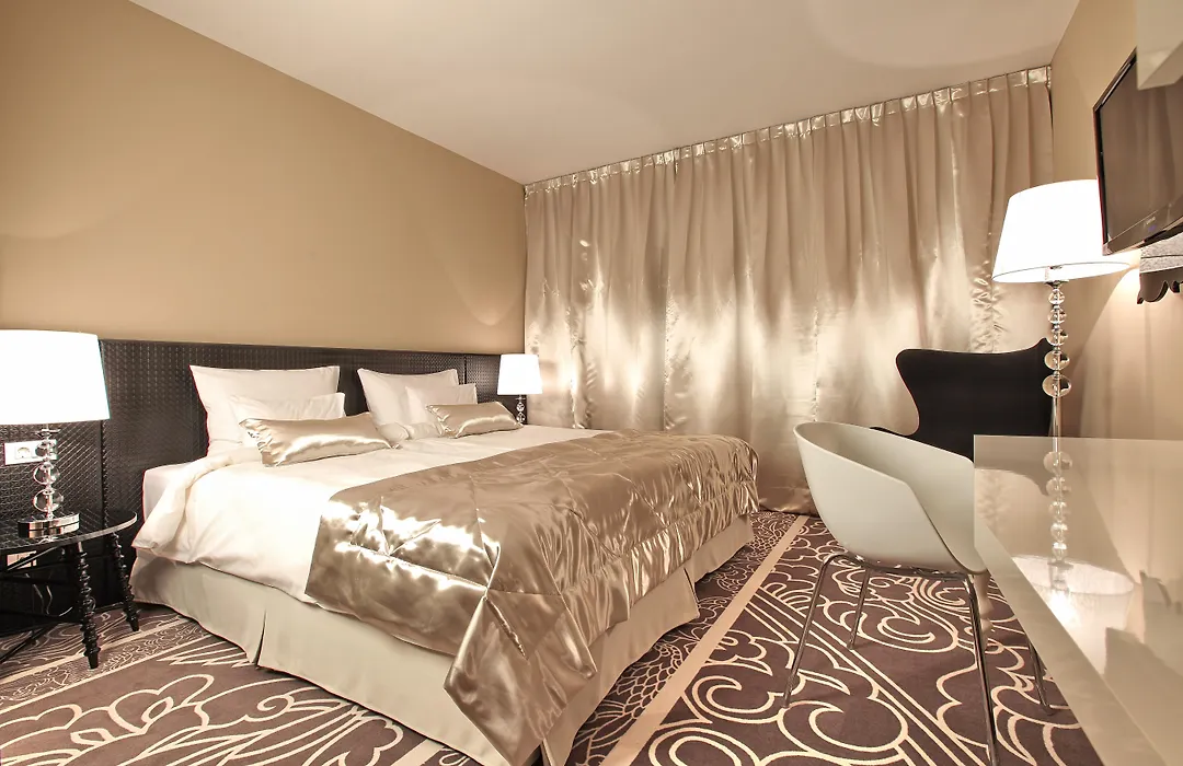 Zijin Hotel Belgrade-1