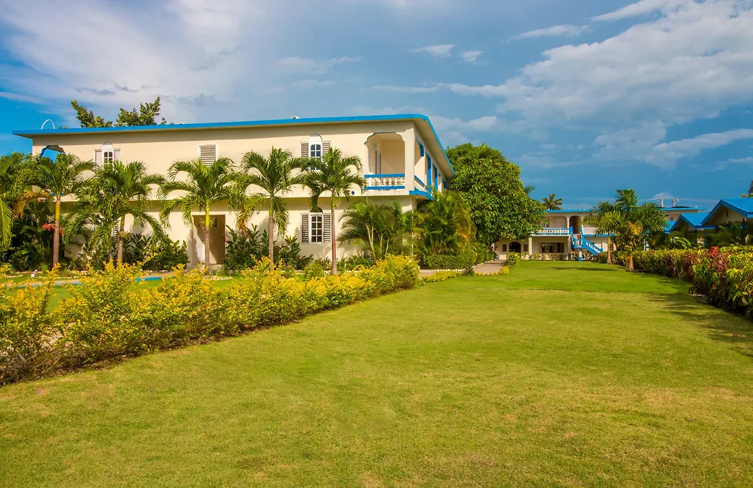 Travellers Beach Resort-1