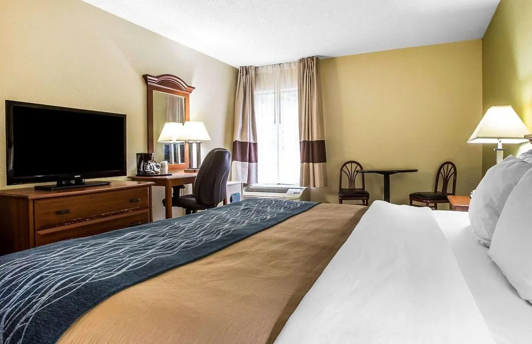 Quality Inn Darien-North Brunswick-1