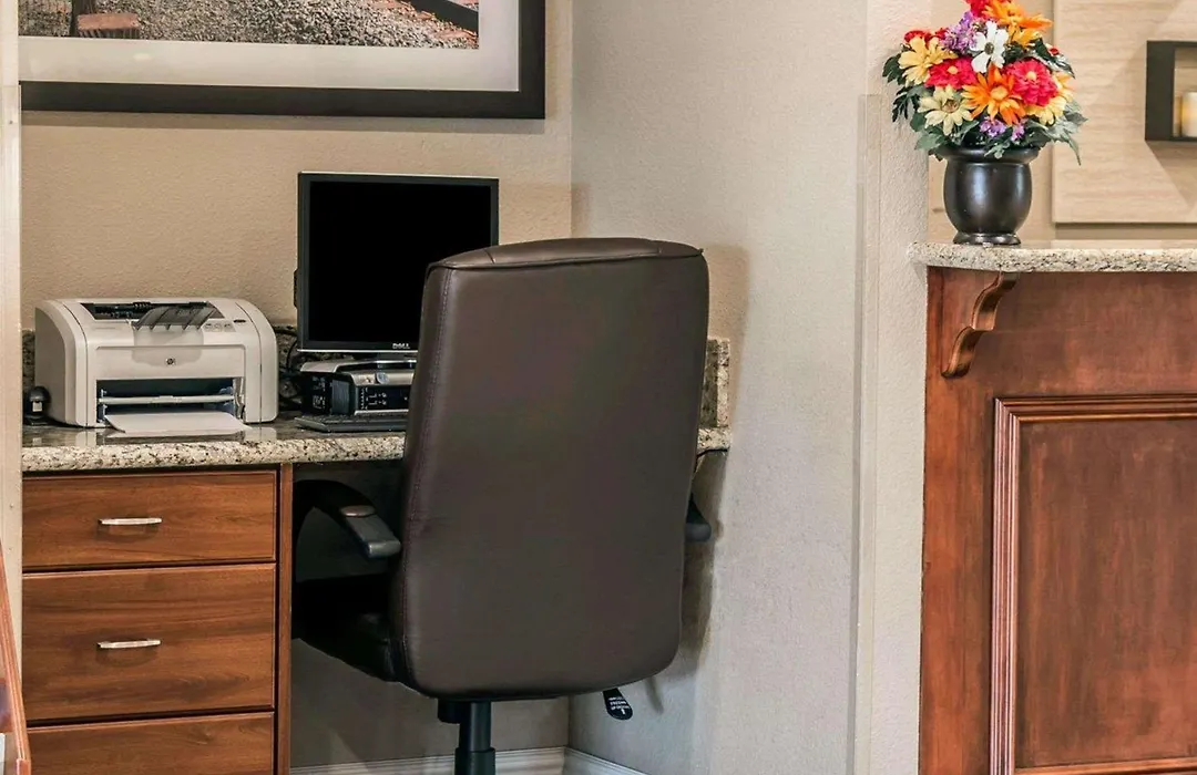Comfort Suites San Clemente Beach-1