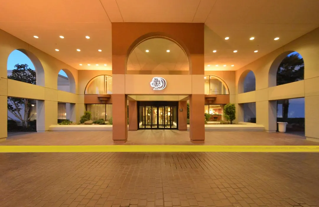 Doubletree By Hilton Newark-Fremont-1