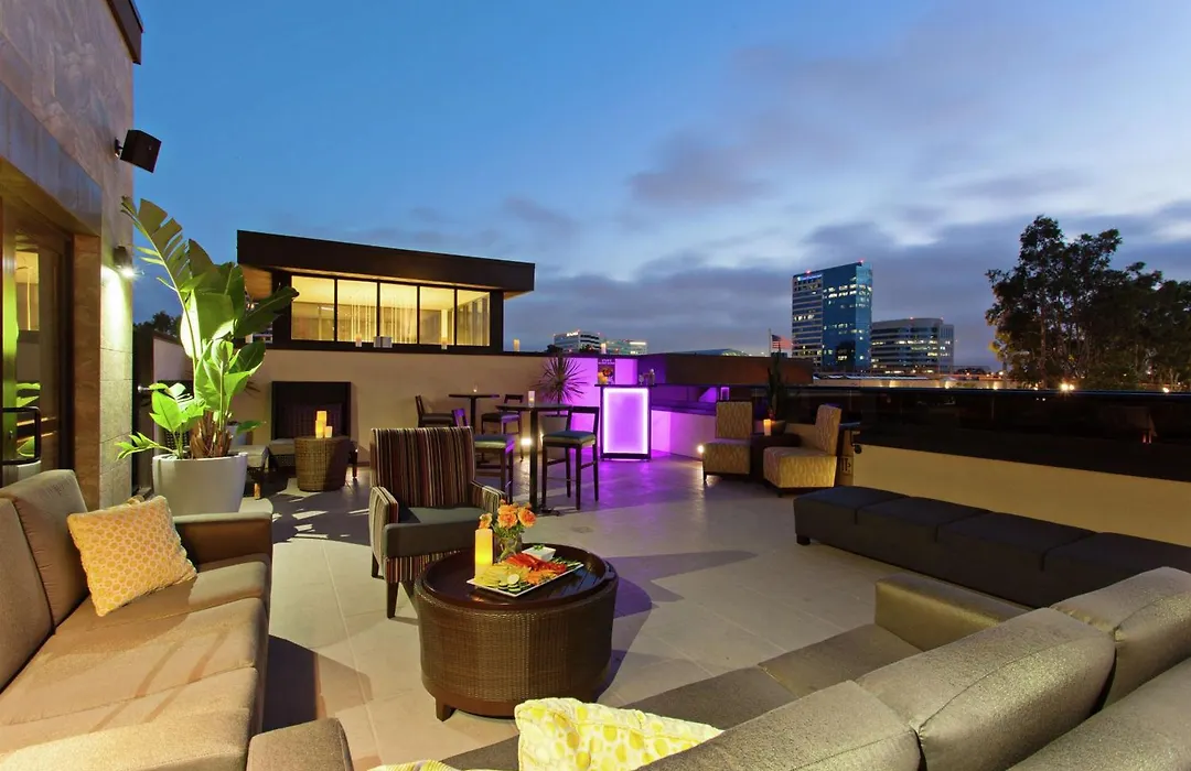 Hilton Garden Inn Irvine/Orange County Airport-1