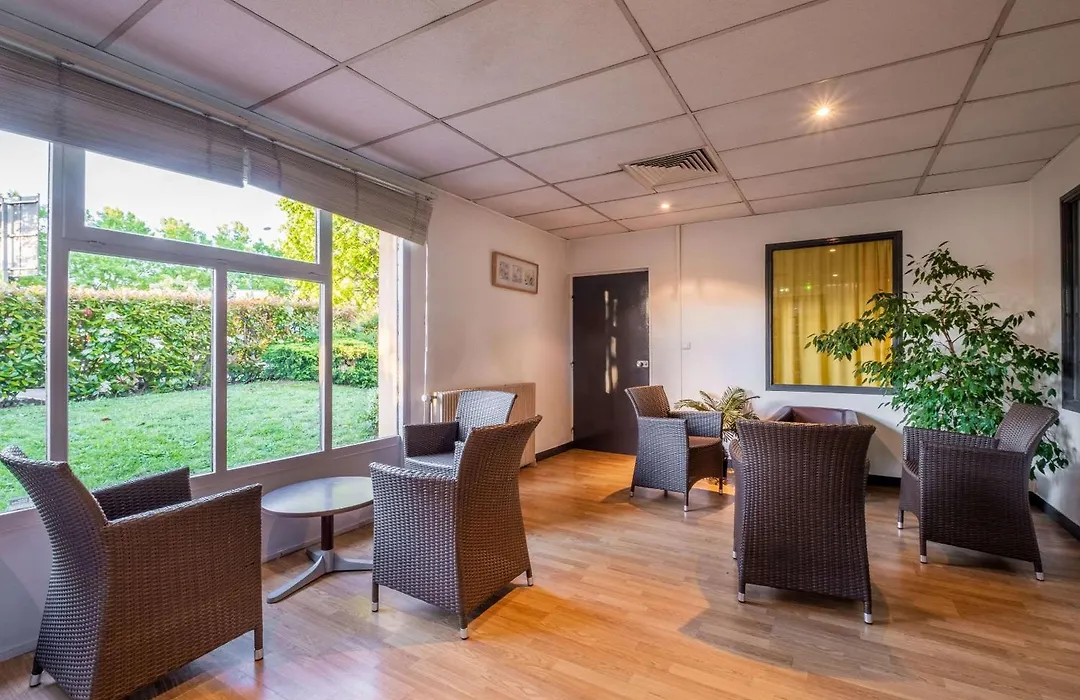 Comfort Hôtel Rungis - Orly-1