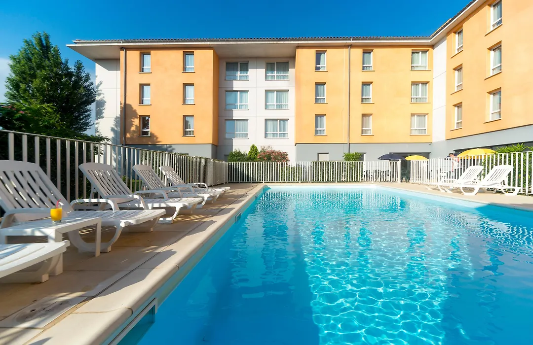 Comfort Aparthotel Carcassonne-1