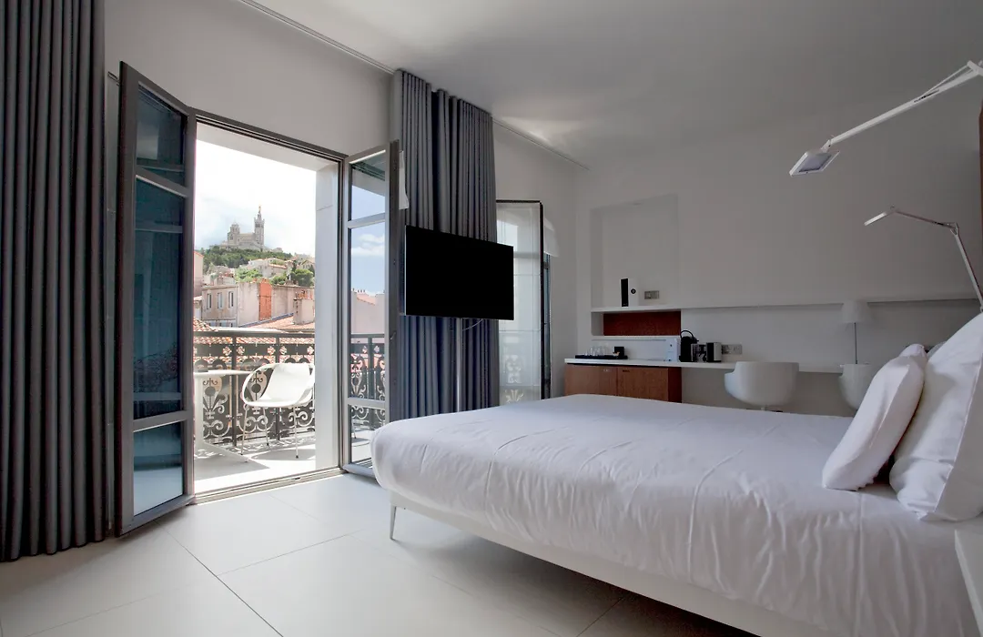 Hotel C2-1